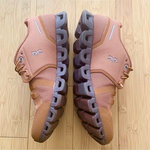 ON Running Cloud Monochrome Women’s Running Shoe - Brown Sz 7.5